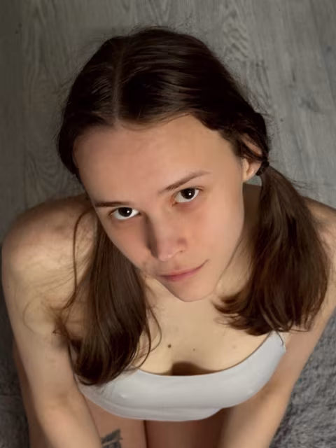 N I K A